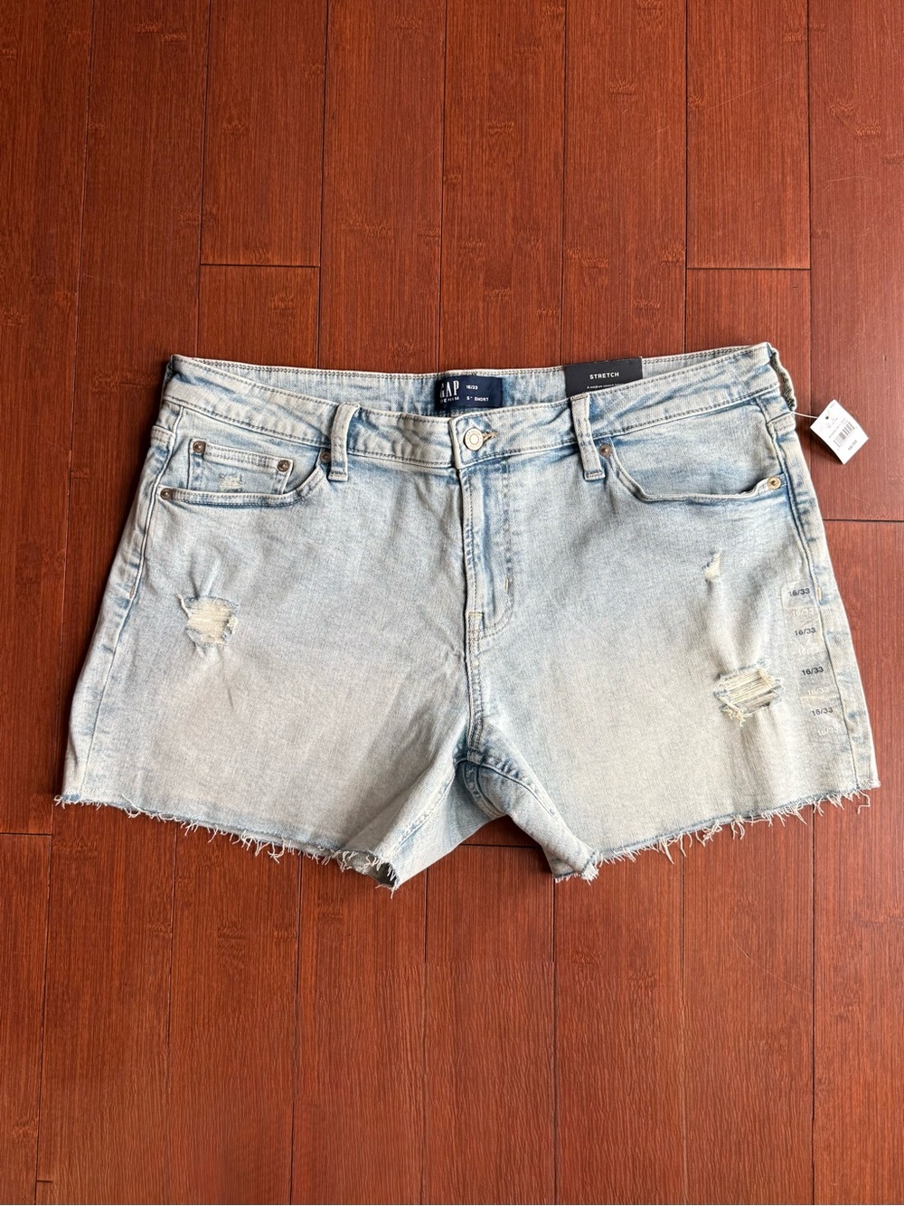 Gap Denim Light Wash Distressed Raw Hem Shorts - Size 16/33